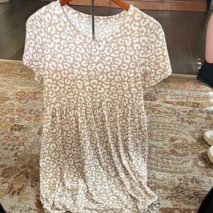 JODIFL Beige and White Animal Print Dress